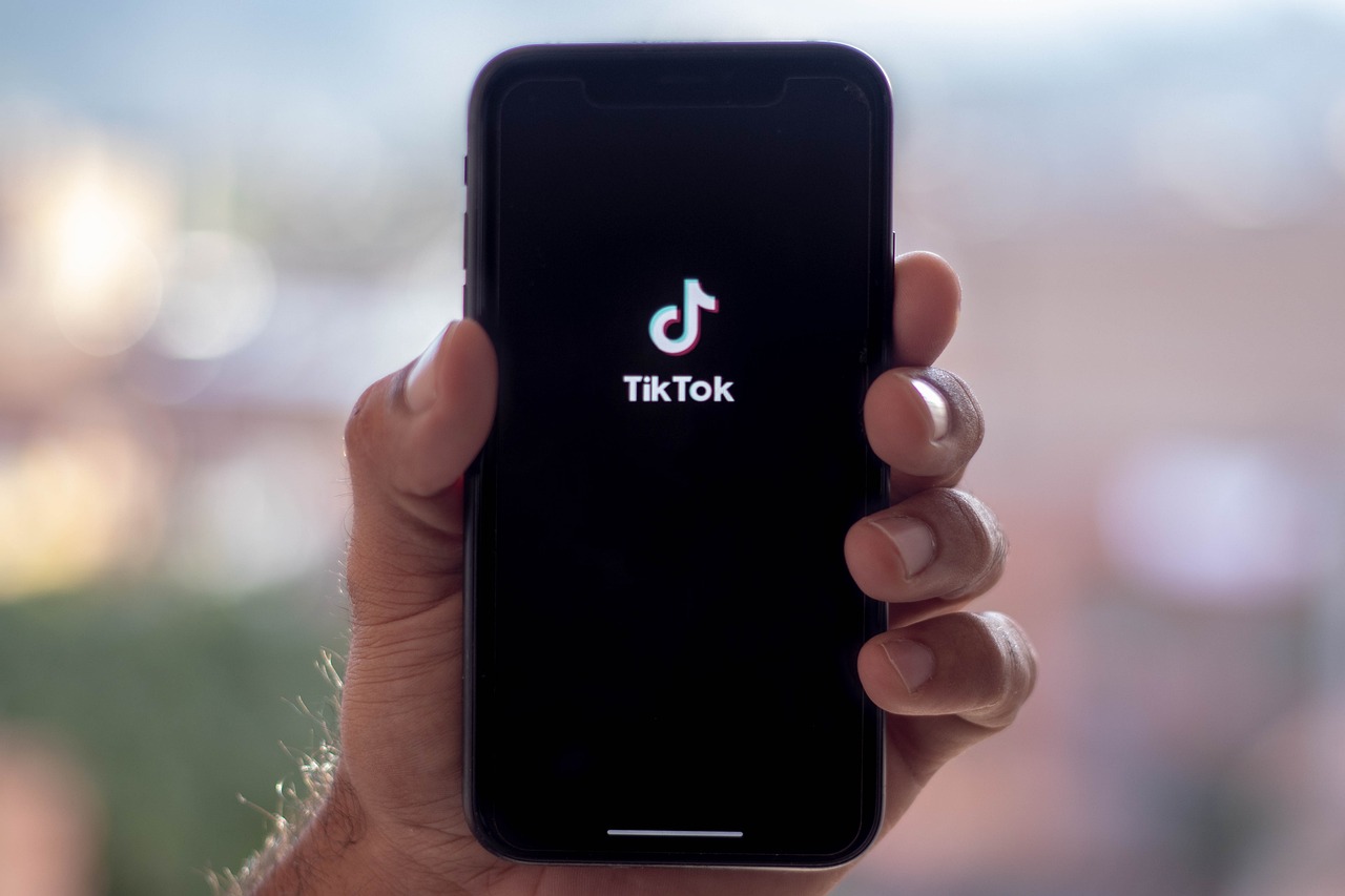TikTok nasıl dünyanın en tartışmalı uygulaması oldu?